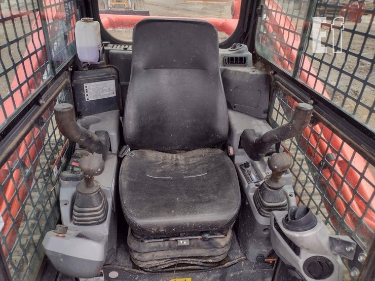 kubota-svl75-2-image-10