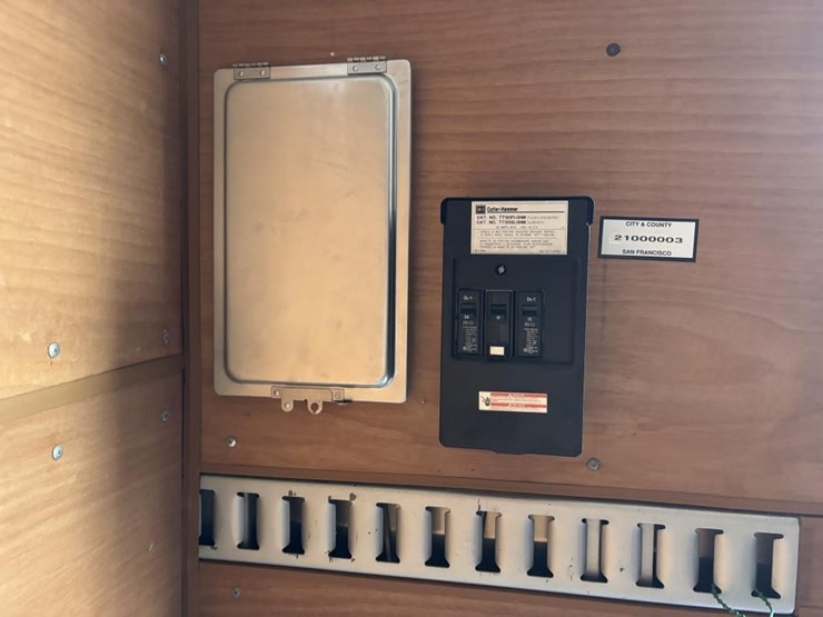 2012-cargo-wells-image-34