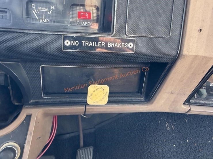 1987-ford-f600-image-45