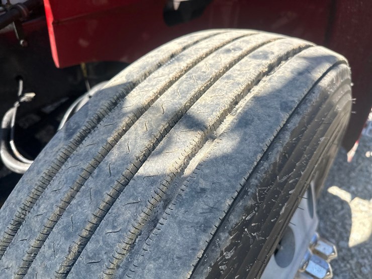 2004-massey-ferguson-8-image-75