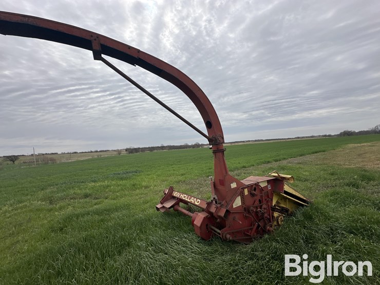 new-holland-707-image-5