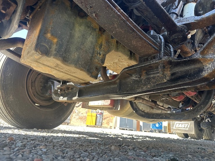 2008-peterbilt-386-image-55