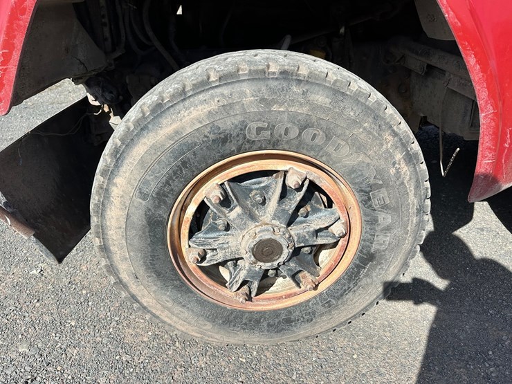 1984-ford-tractor-image-49