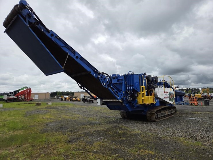 2022-petersen-/-astec-5710d-horizontal-grinder-image-2