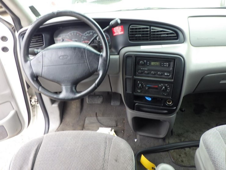 2000-ford-windstar-image-8