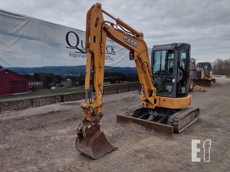 2017-case-cx36b-image-19