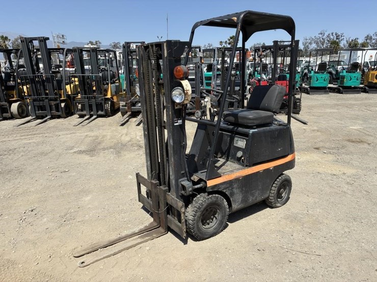 datcon-forklift-image-1