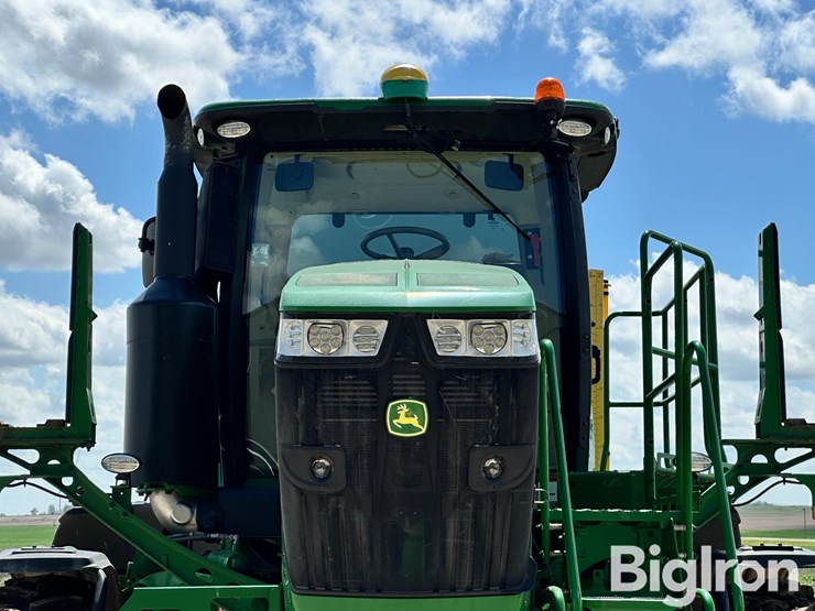 2020-john-deere-r4038-image-19