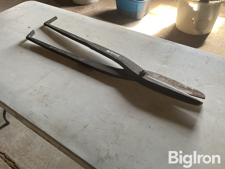 hand-forged-shear-image-5