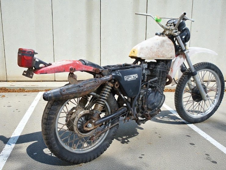 1978-suzuki-sp370-motorcycle-image-3