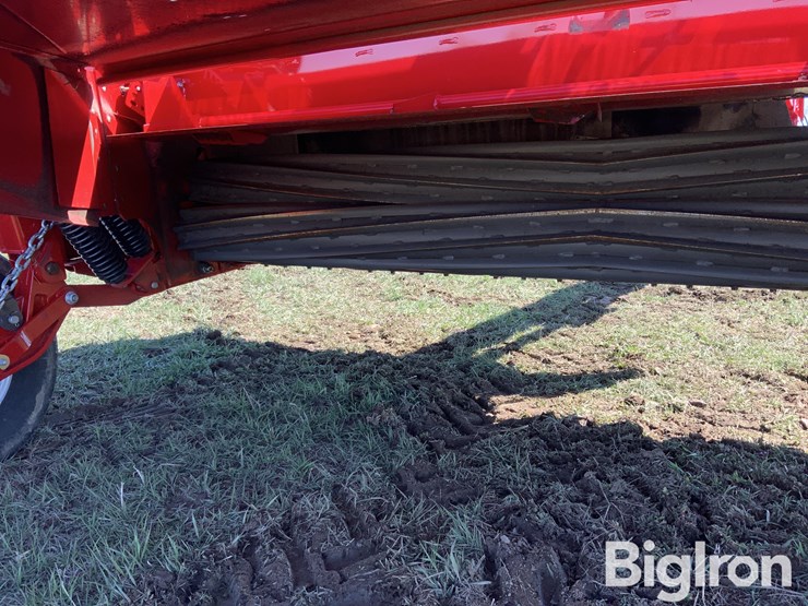 2023-massey-ferguson-1393-image-19