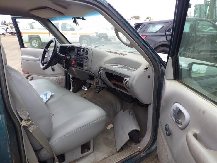 1995-gmc-1500-image-6