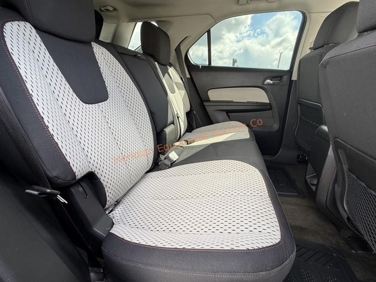 2010-chevrolet-equinox-image-31