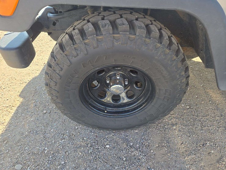 2000-jeep-wrangler-image-7