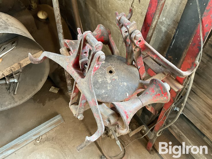 manley-tire-inspector-image-6