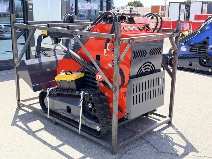 2026-zjg-zj-380-skid-steer-loader-image-4