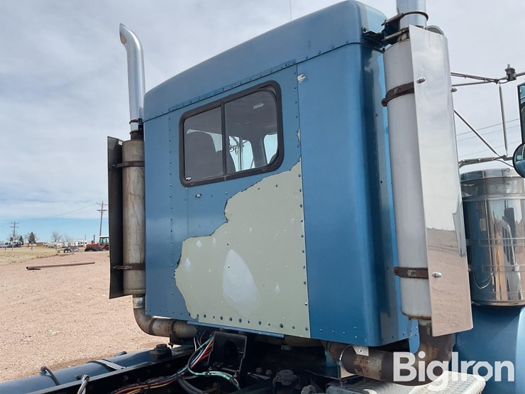 1993-kenworth-t800b-image-19