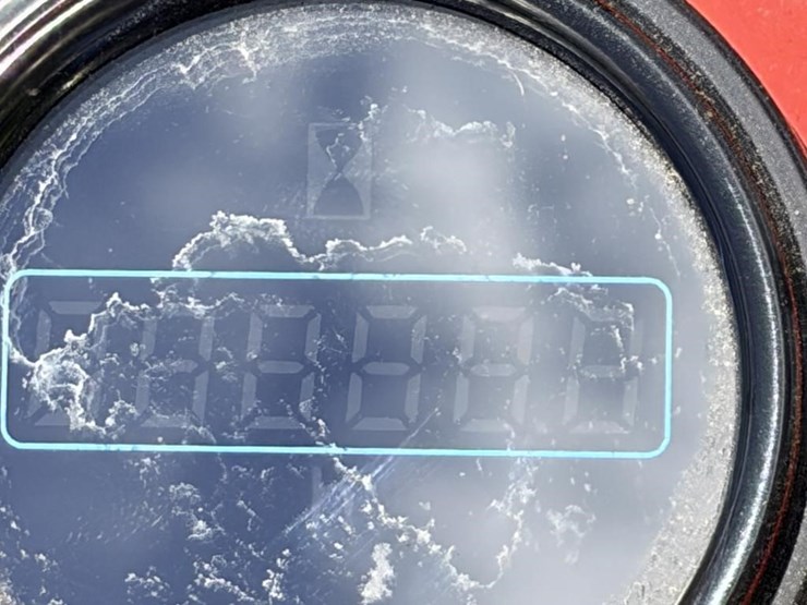 2026-agt-sda-140t-crawler-loader-image-12