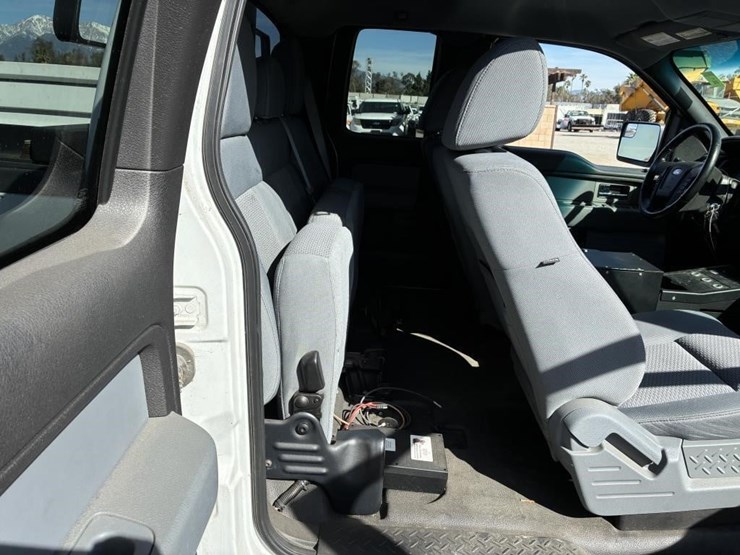 2011-ford-f150-image-9