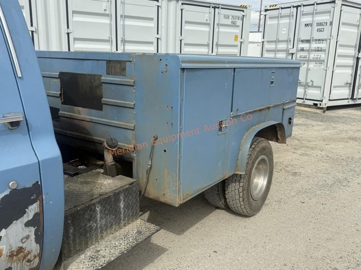 1986-chevrolet-30-image-18