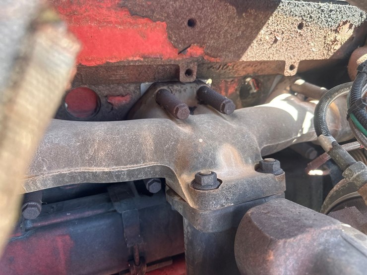 2004-massey-ferguson-8-image-49