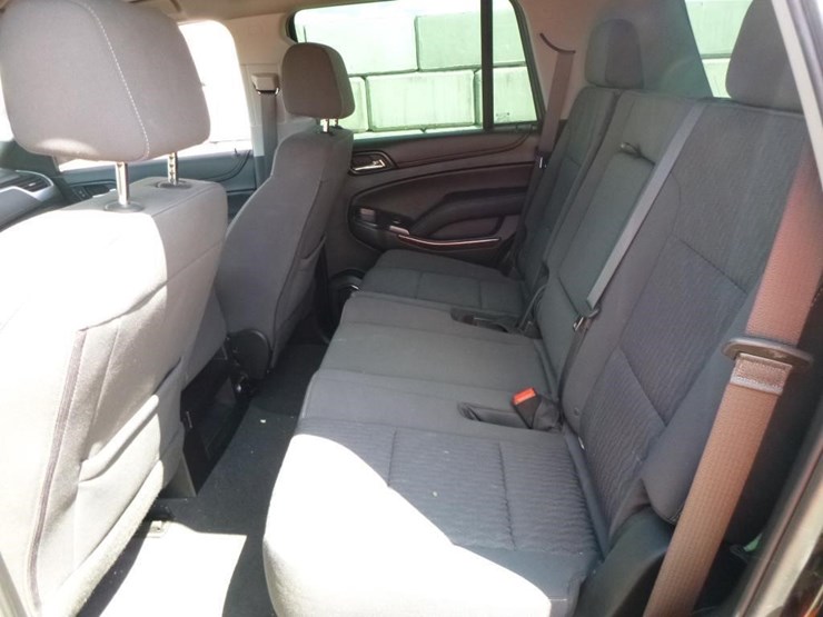 2019-chevrolet-tahoe-image-13