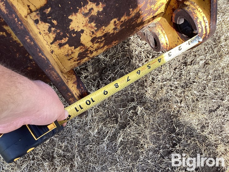 john-deere-410-image-10