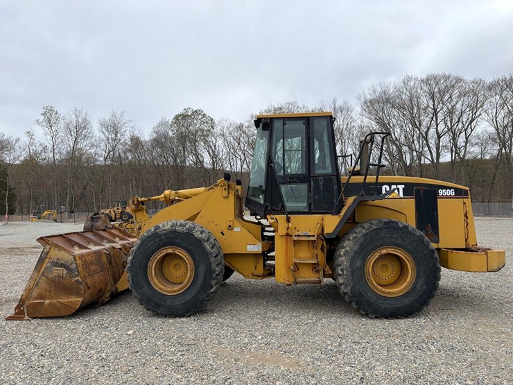 caterpillar-950g-image-1