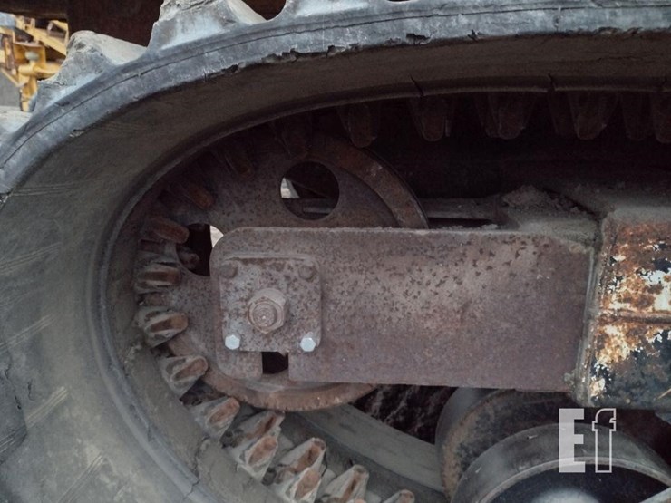 2008-morooka-mst1500vd-image-28