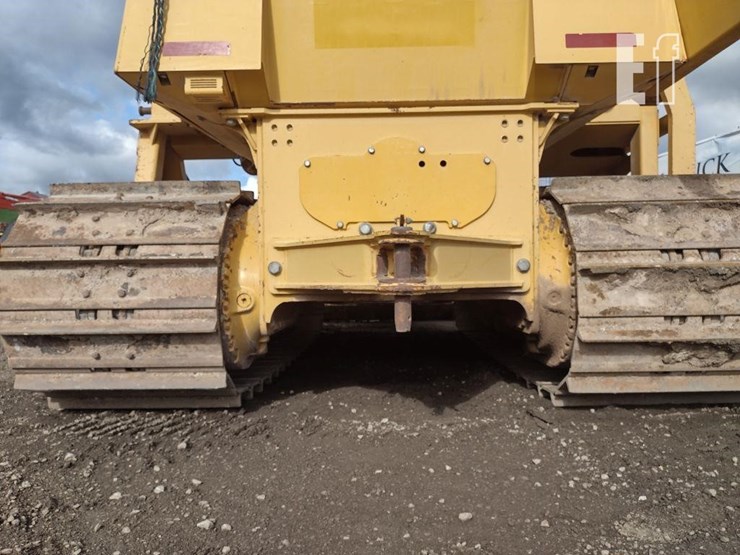 2013-deere-700k-lgp-image-43