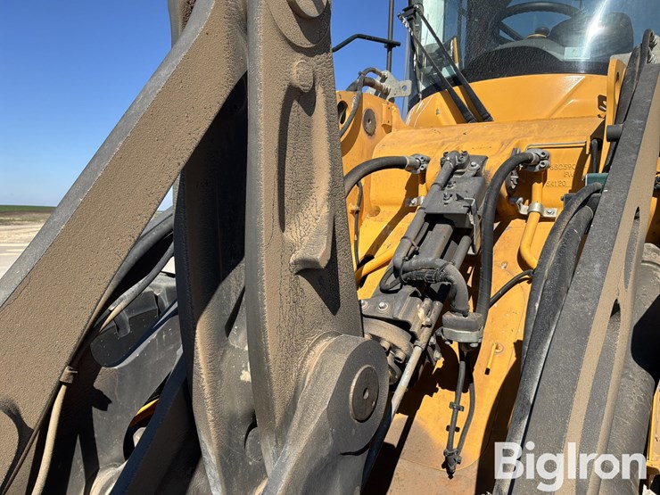 2021-volvo-l60h-image-18