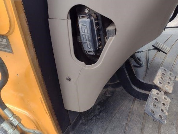 case-580sn-wt-image-14