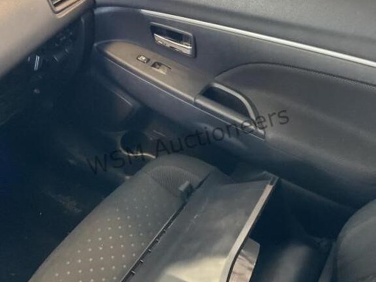 2011-mitsubishi-outlander-image-20