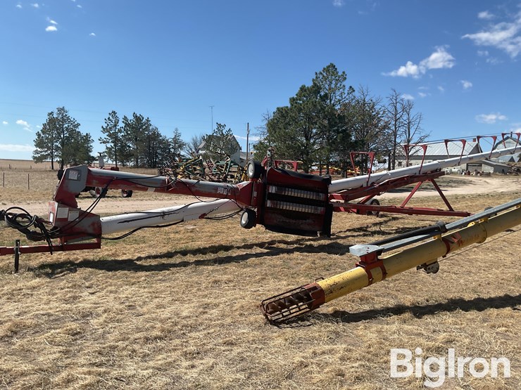 feterl-12”-diameter-auger-w/swing-away-image-9