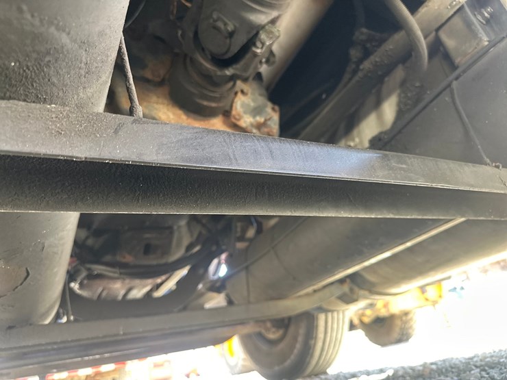 2004-massey-ferguson-8-image-56