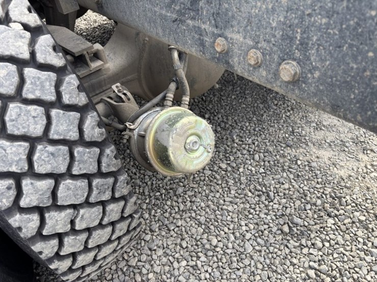 2019-kenworth-t880-image-24