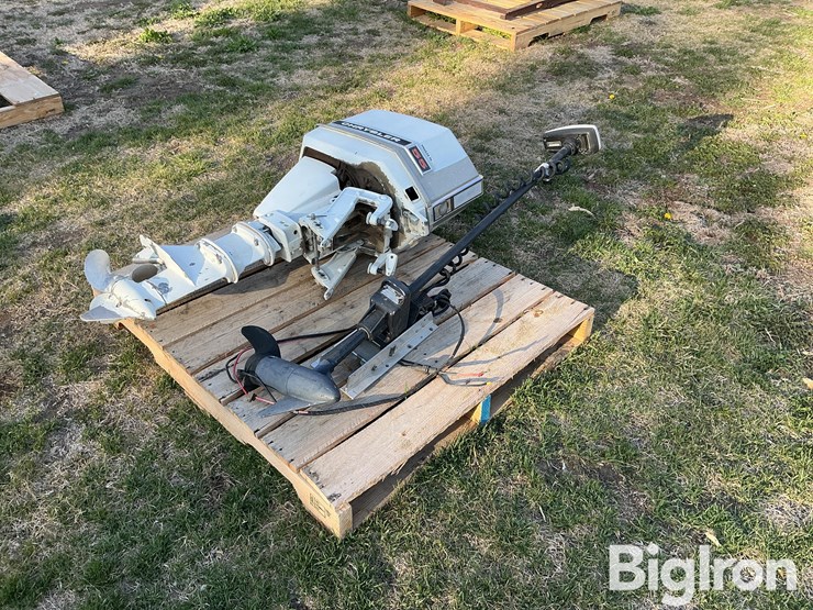 chrysler-55-boat-motor-image-7