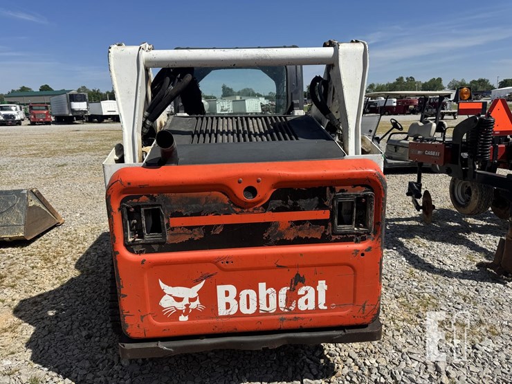 2014-bobcat-t590-image-6
