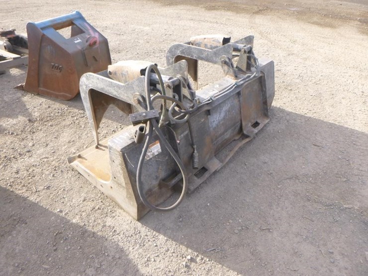 73"-skid-steer-grapple-bucket-image-4