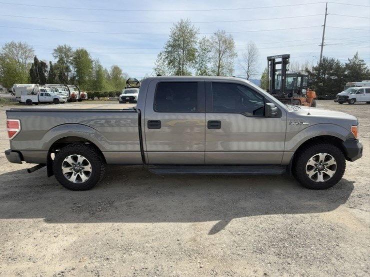 2014-ford-f150-xl-image-3