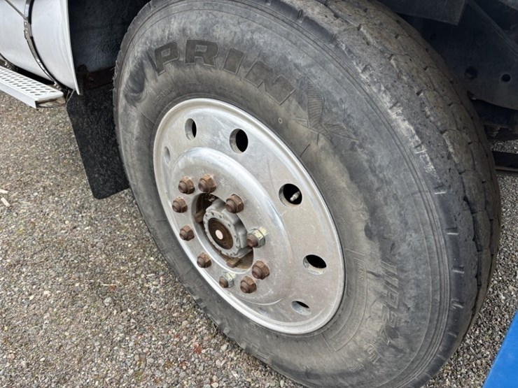 1990-kenworth-w900-image-14