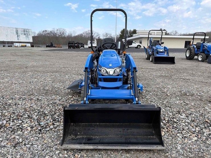 new-holland-workmaster-25s-image-7