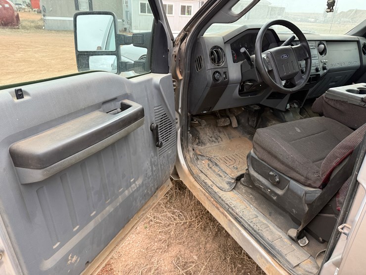 2012-ford-f250-image-10