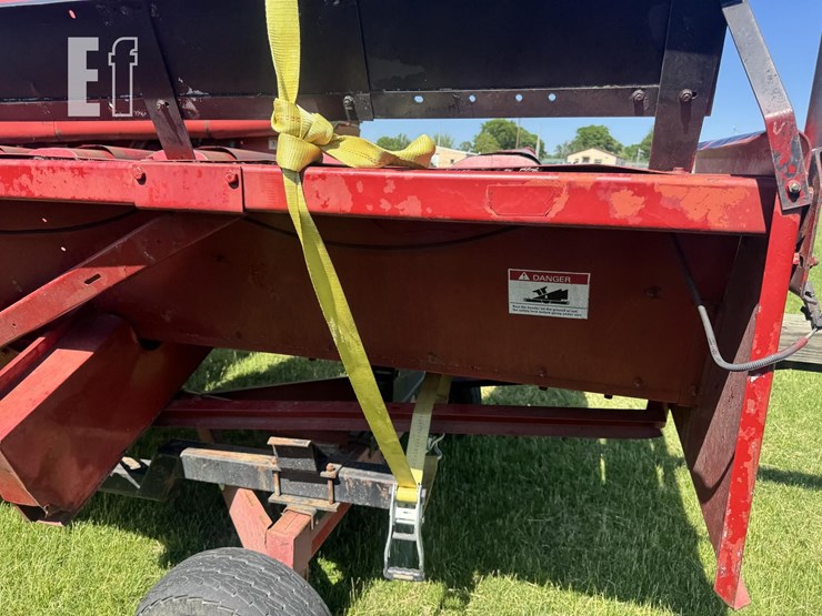 case-ih-1083-image-10