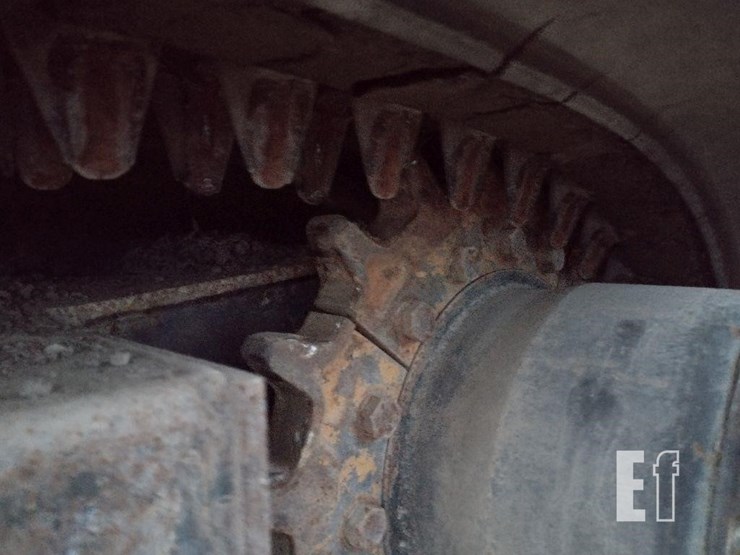 2008-morooka-mst1500vd-image-25