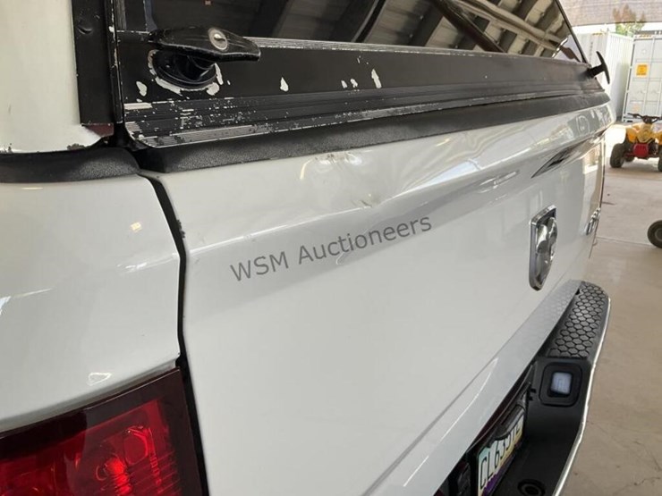 2012-dodge-3500-image-11