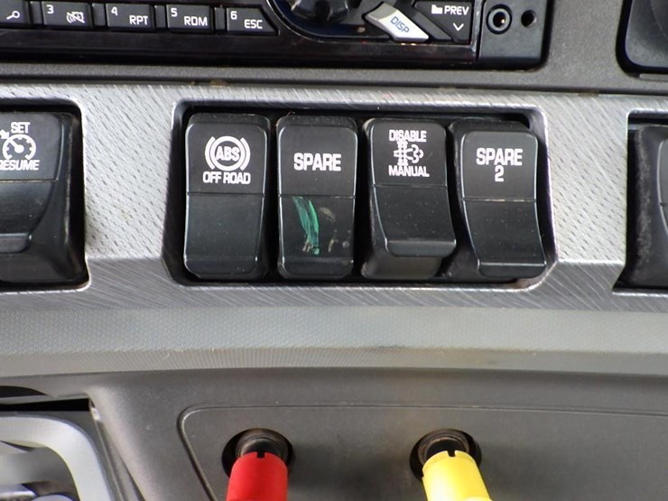 2019-kenworth-t880-image-102