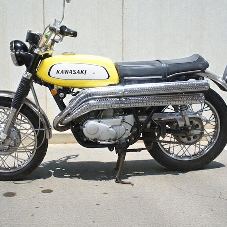 1970 Kawasaki A7 Avenger Motorcycle