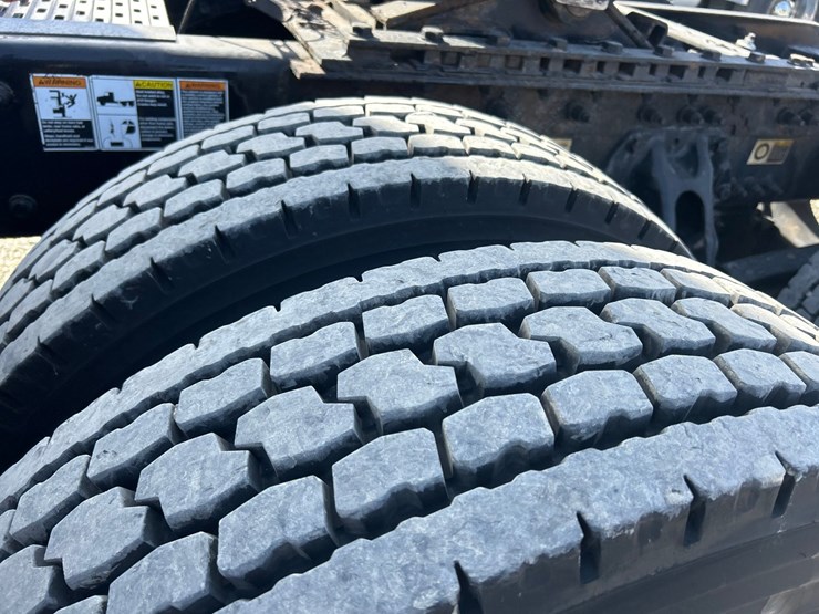 2018-kenworth-t680-image-91