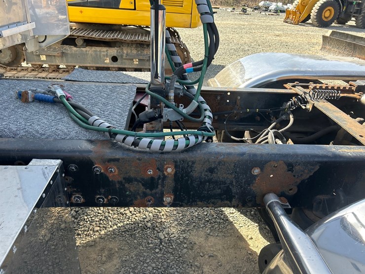 1999-kenworth-t600-image-35